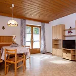 아파트 Salzburg By Interhome